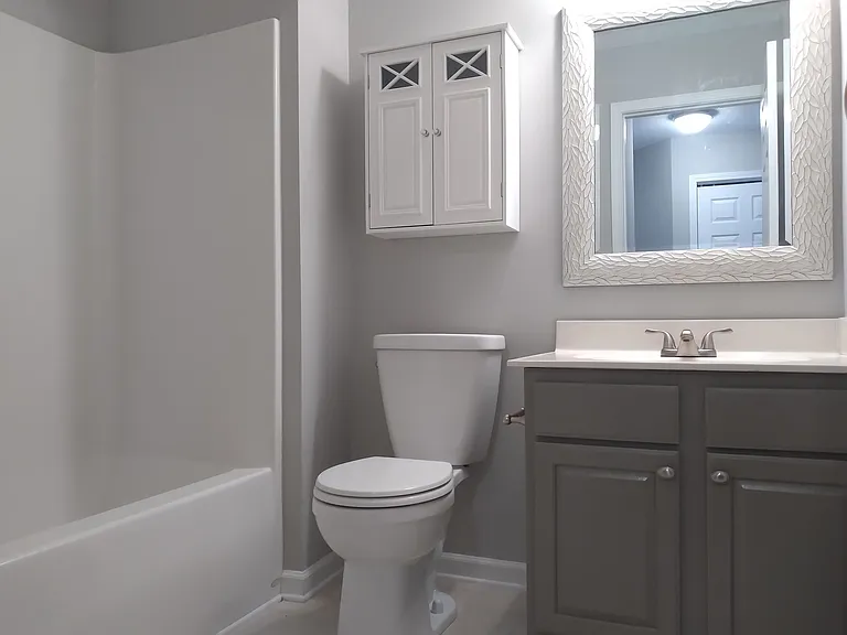 2829 Gross Ave — Photo 11
