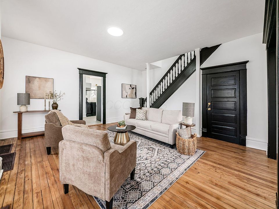 1st image of 583 E Columbus St