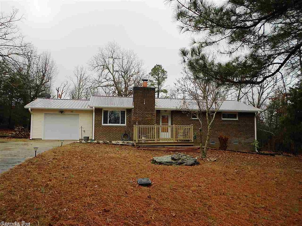 1st image of 903 Eagle Ln