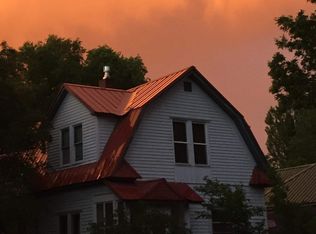 154 Wood St, Lander, WY 82520