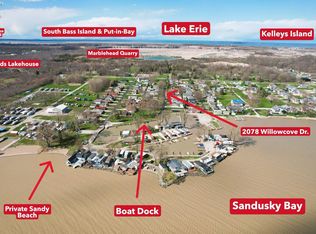 2078 Willowcove Dr, Lakeside Marblehead, OH 43440