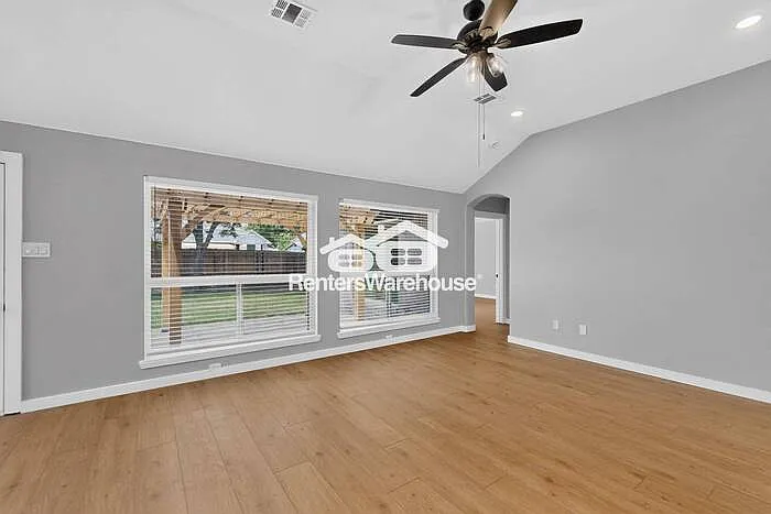 2505 Caprock Cv — Photo 11
