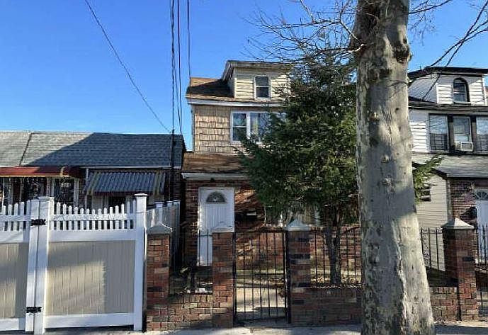 1st image of 11169 158th St