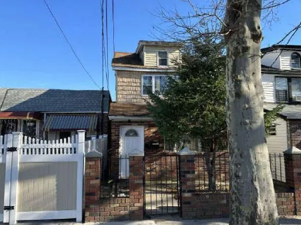 11169 158th St, Jamaica, NY 11433