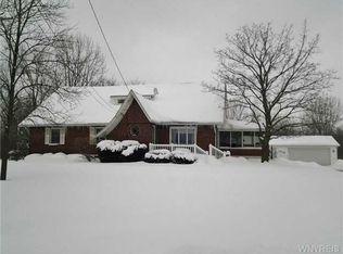 5919 Miller Rd, Niagara Falls, NY 14304
