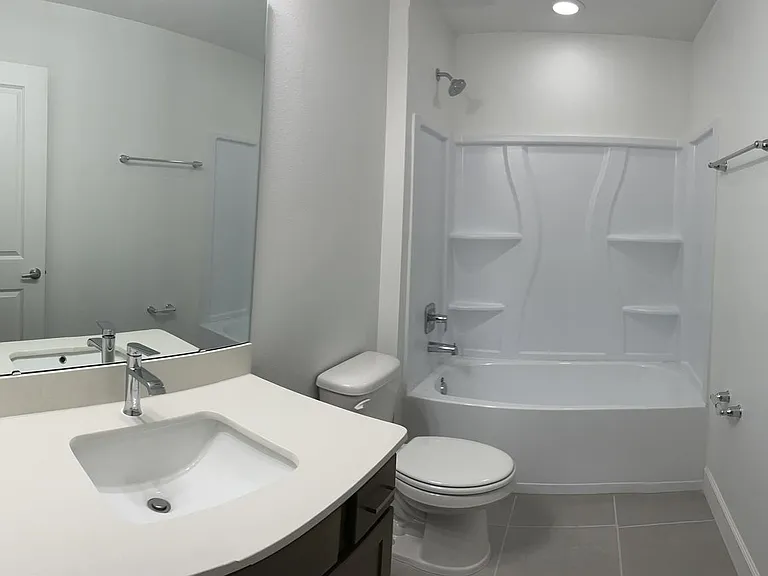 1337 Captiva Cv #8 — Photo 14