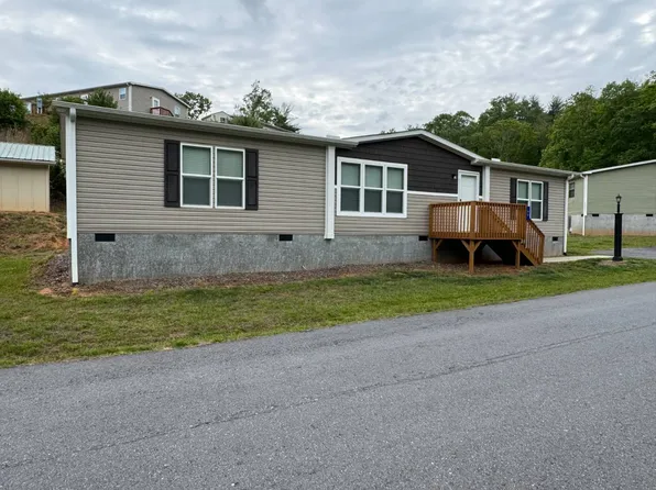 90 Enterprise Dr #90, Fairview, NC 28730