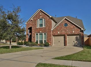 2901 Village Brook Ln, Pearland, TX 77584