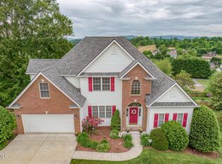 220 Michaels Ridge Blvd, Johnson City, TN 37615