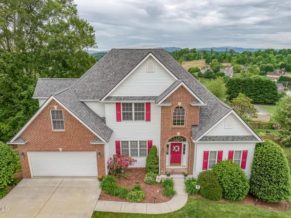 220 Michaels Ridge Blvd, Johnson City, TN 37615
