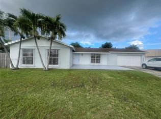 26121 SW 130th Ave, Homestead, FL 33032
