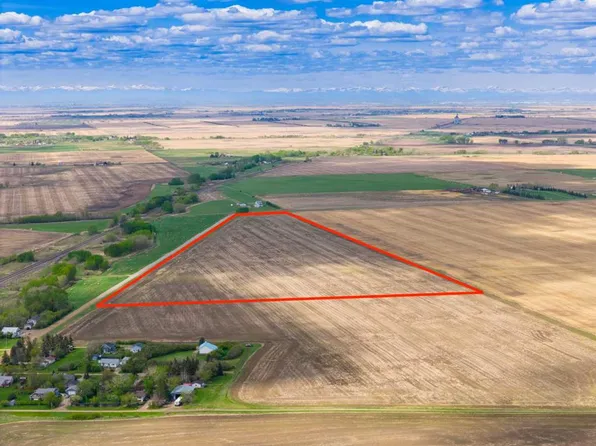 Nw; 14; 22; 27; W4m Rural Rocky, View County, AB T1X 2B6
