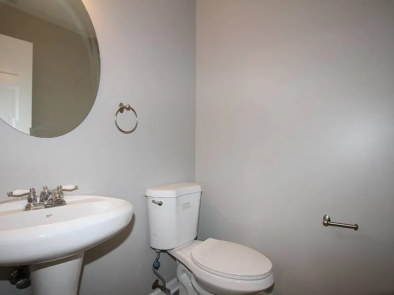 353 Springbrook Trl S — Photo 14