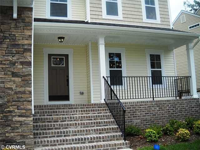 1st image of 5 Salient Ln