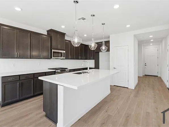 12042 Mircado Way, Rancho Cordova, CA 95742