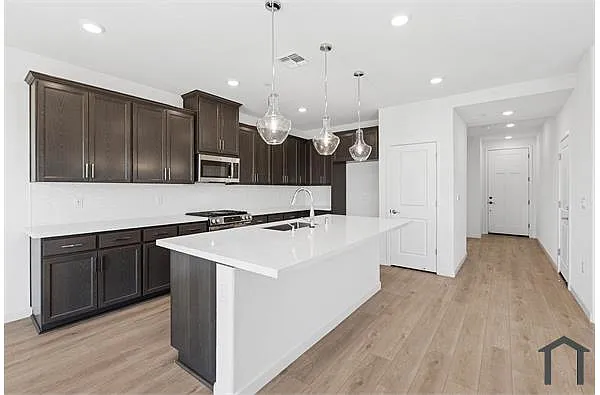 12042 Mircado Way photo 1