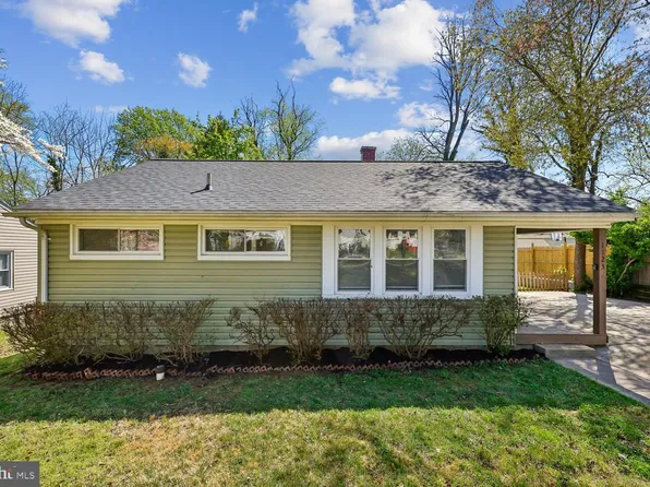 1123 Parrish Dr, Rockville, MD 20851