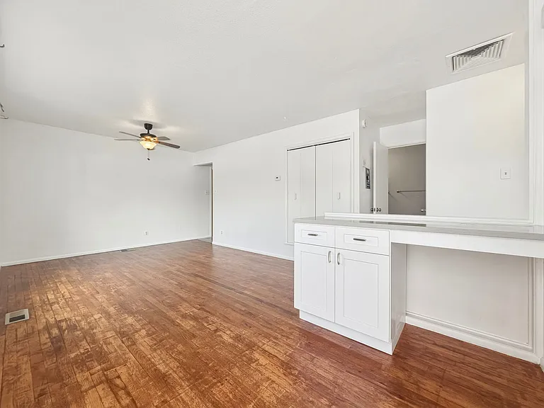 10017 Baldwin Ave NE #A — Photo 6