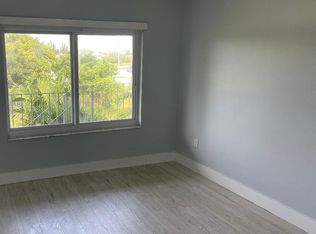 1044 W 28th St #4, West Palm Beach, FL 33404