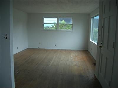 2nd image of 3221 Phillips Ave