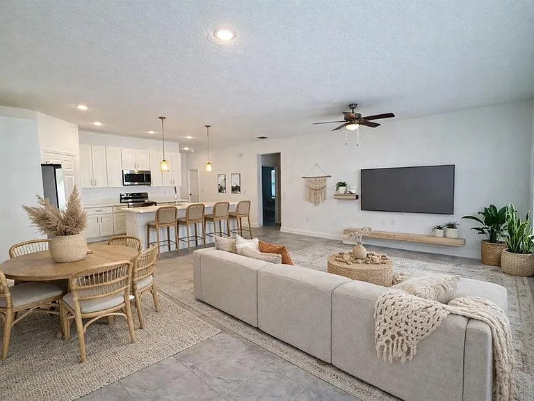 16054 SW 55th Avenue Rd — Photo 5