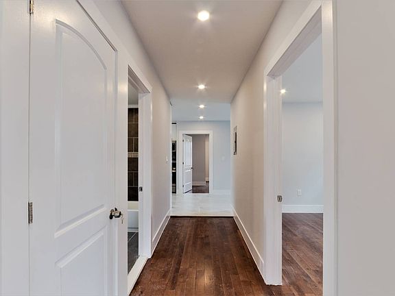 5th image of 13115 Mathewson Ct #A