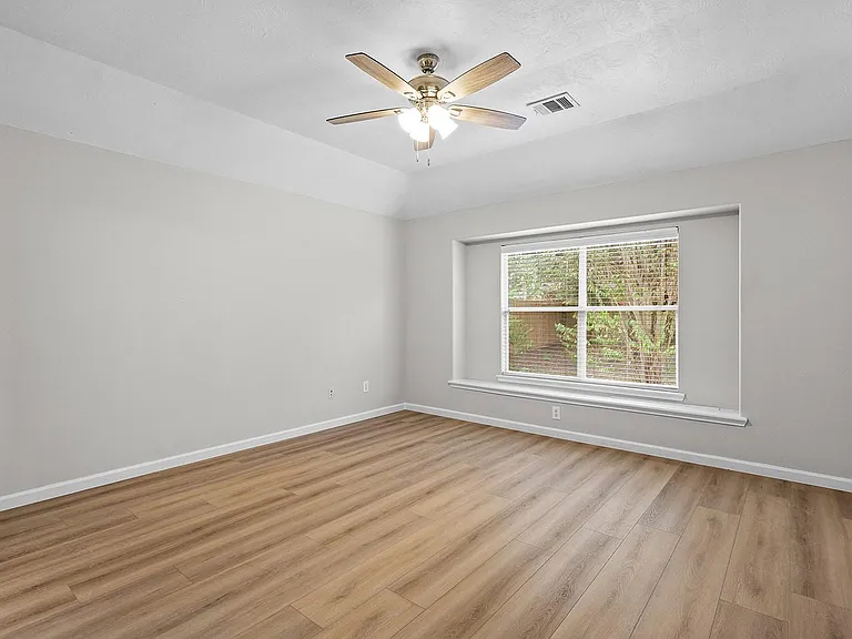 25910 N Lakefair Dr — Photo 16
