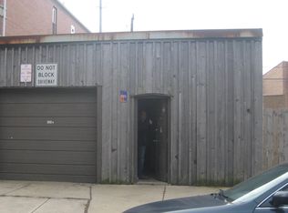 1911 W Race Ave, Chicago, IL 60622