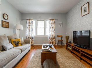 3339 W Crystal St #1, Chicago, IL 60651