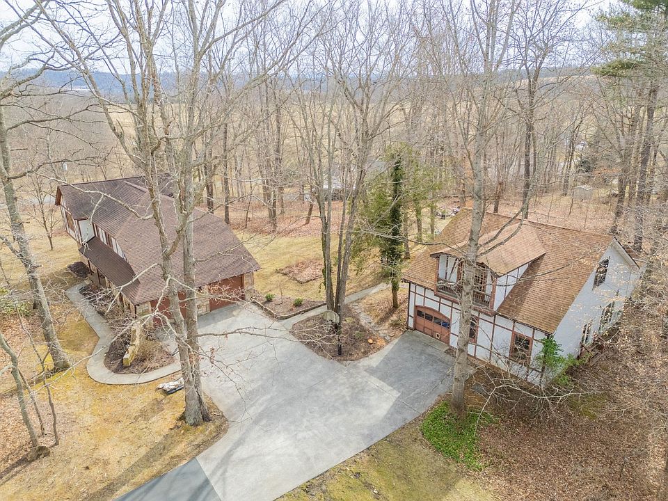 1st image of 1701 Sterling Dr
