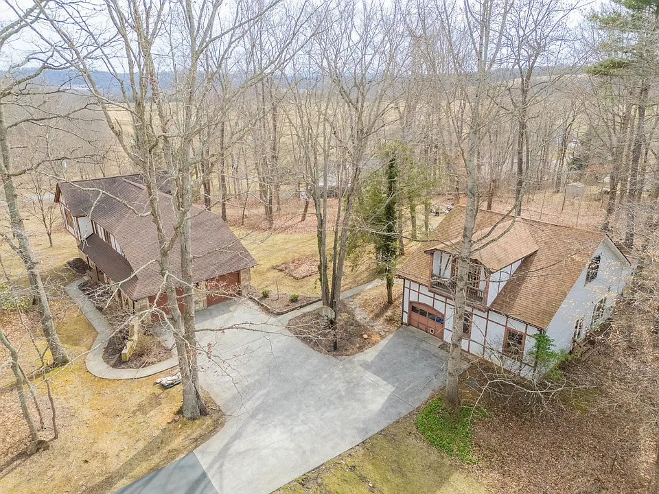 1701 Sterling Dr