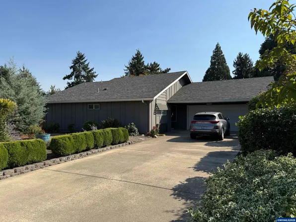 1602 Sunrise Cir NW, Salem, OR 97304