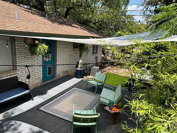 Plenty of outside space for relaxing or entertaining