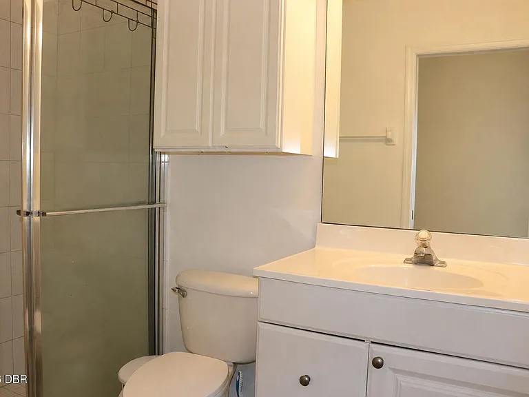 1061 Oak Forest Cir — Photo 11