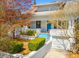 616 N 61st St, Seattle, WA 98103