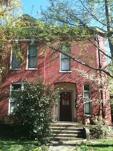 324 Madison Pl #2 Photo 1