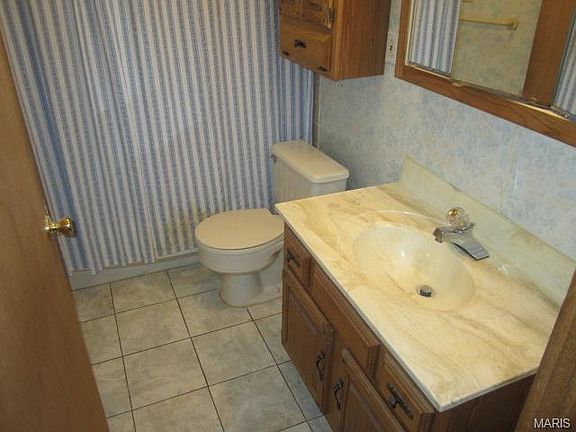 5th image of 5140 Cologne Ave