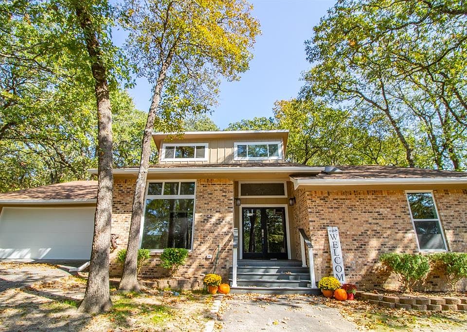 1st image of 535 Hideaway Ln E