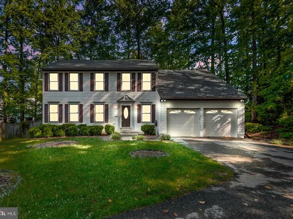 4 Puri Ln, Stafford, VA 22554