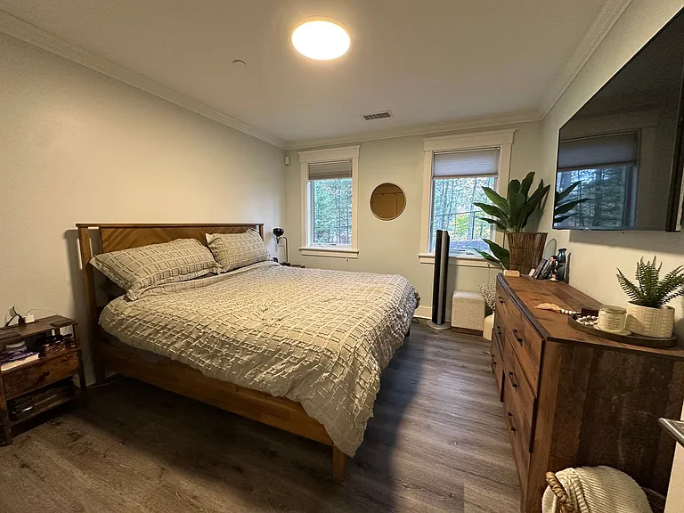 13-18 Hennery Way — Photo 20