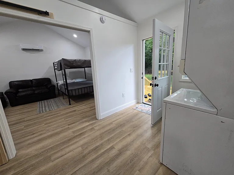 155 Hughes Dairy Rd SE — Photo 8