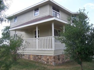 1294 N Graytown Rd, Saint hedwig, TX 78152