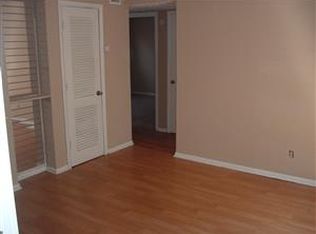 4738 Hilton Ave APT B, Columbus, OH 43228