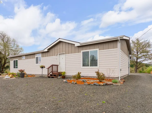 100 Crater Rd, Camas Valley, OR 97416