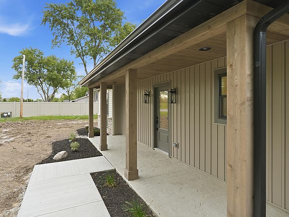 4th image of 11540 Rickey Ln