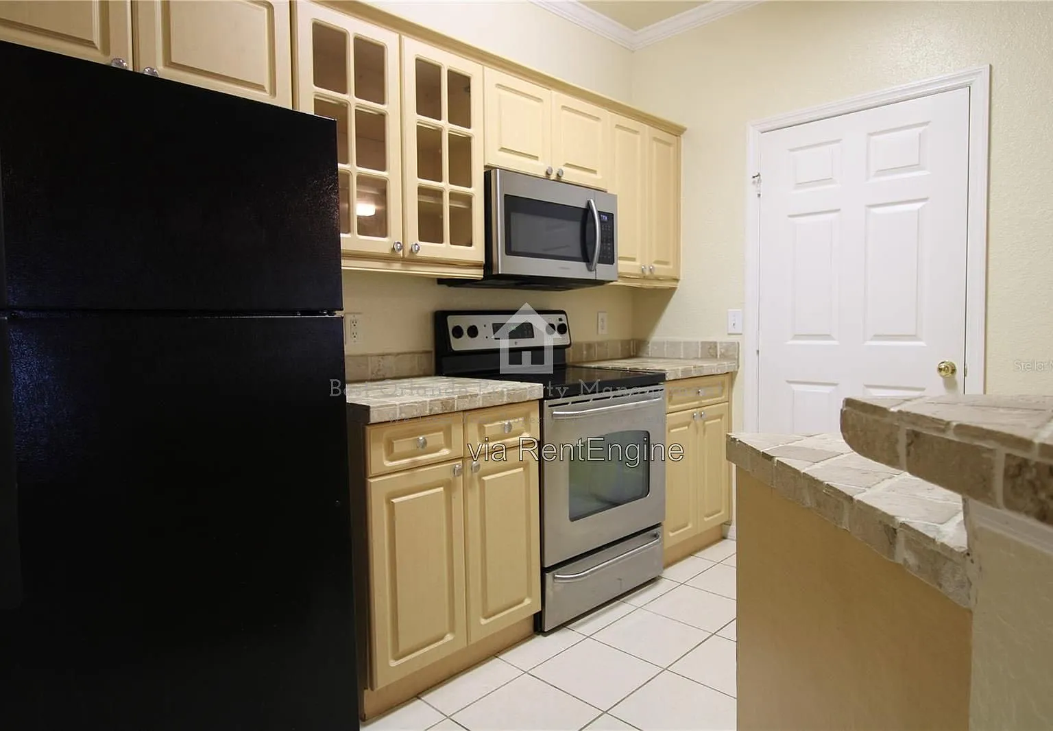2 bed, 2.0 bath, 1174 sqft, $1,600 — Photo 4