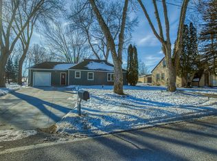 845 E 205th St, Jordan, MN 55352