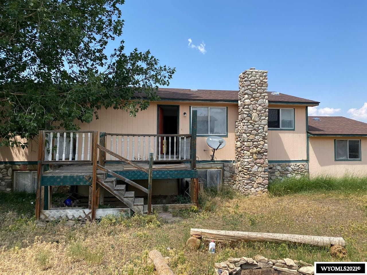 BiLevel House For Sale in Hanna, WY. 89K Sold Old Houses Under 100K