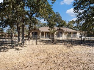 26109 Deerwood Dr, Hempstead, TX 77445