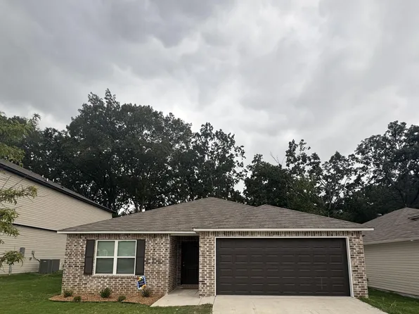 1278 Crotale St, Conway, AR 72034